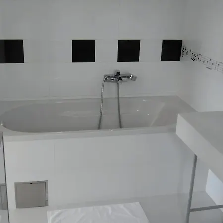 Traumhafte Punta Skala Mit 2 Terrassen * Petrcane